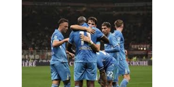 SSC Neapel führt mit drei Siegen in Folge und drei Punkten